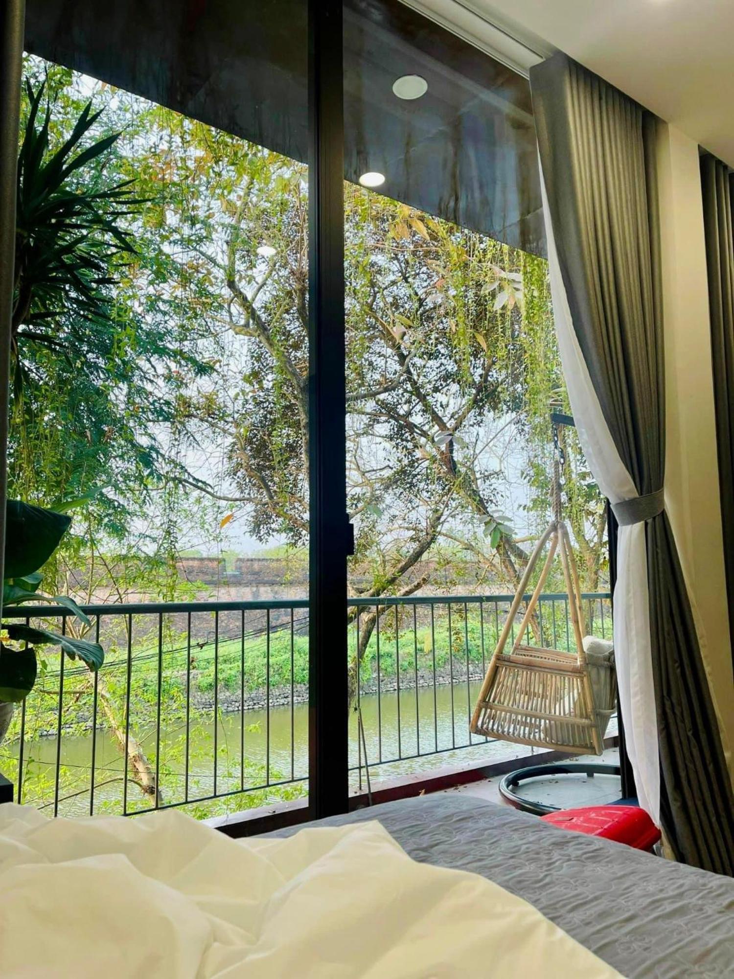 Boom Casa Homestay Hue Buitenkant foto